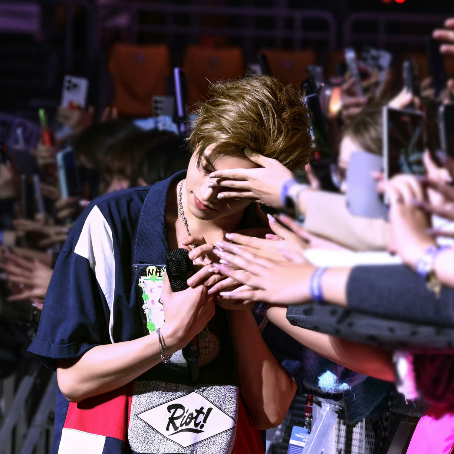 Foto aktivitas terbaru Heeseung (ENHYPEN)