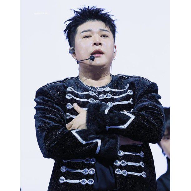 Behind-the-scenes cut of Super Junior