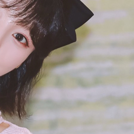 Behind-the-scenes cut of Yubin (OH MY GIRL)