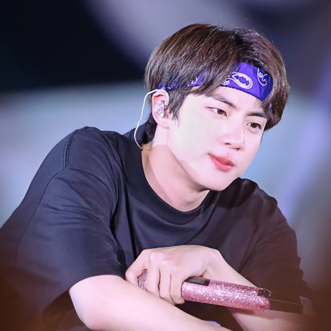 Behind-the-scenes cut of Jin (BTS)