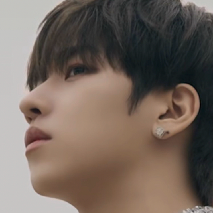 한준 (n.SSign)의 비하인드 컷