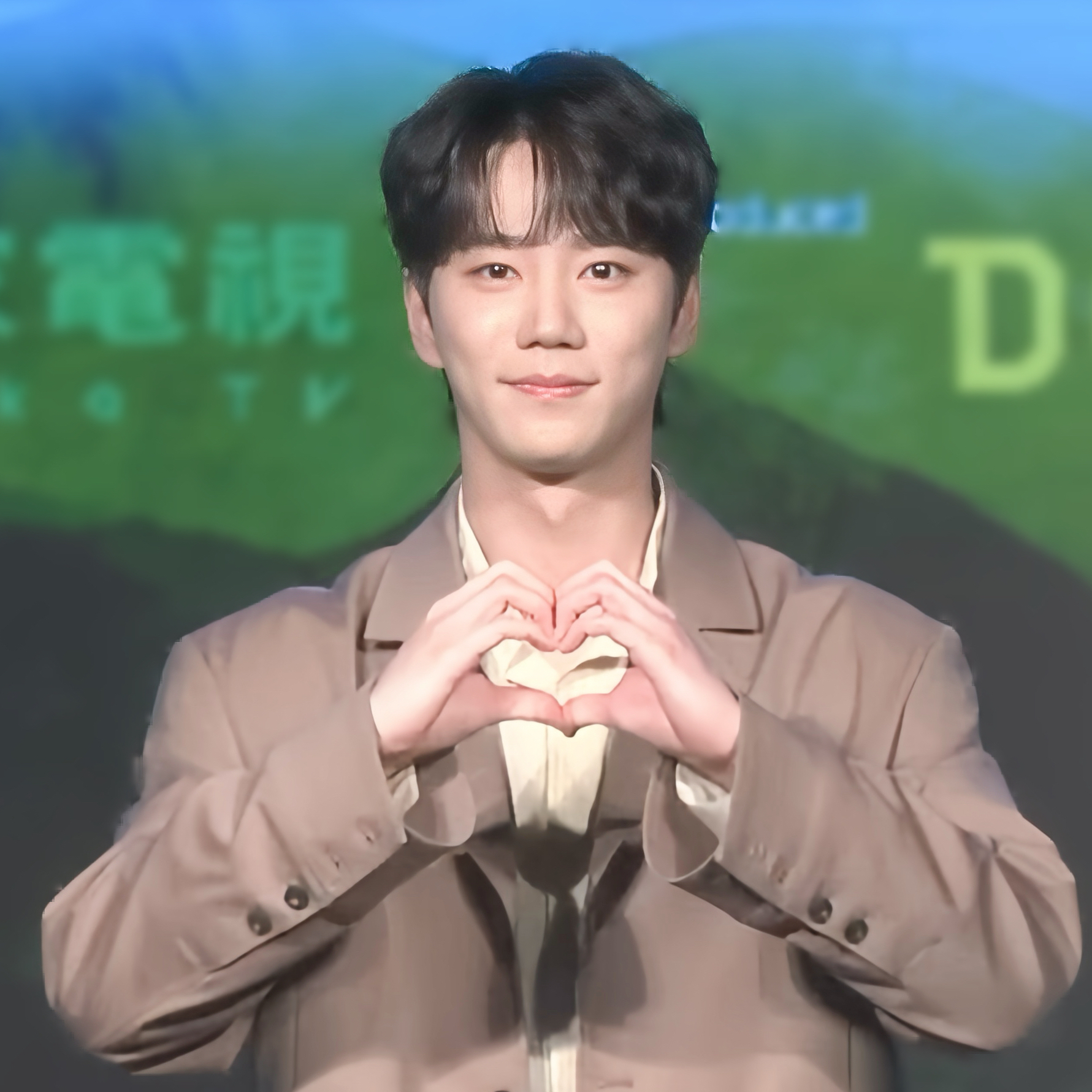 Recent activity shot of Lee Junyoung