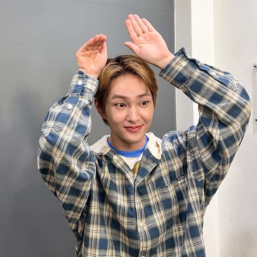 Latest photo of Onew (SHINee)