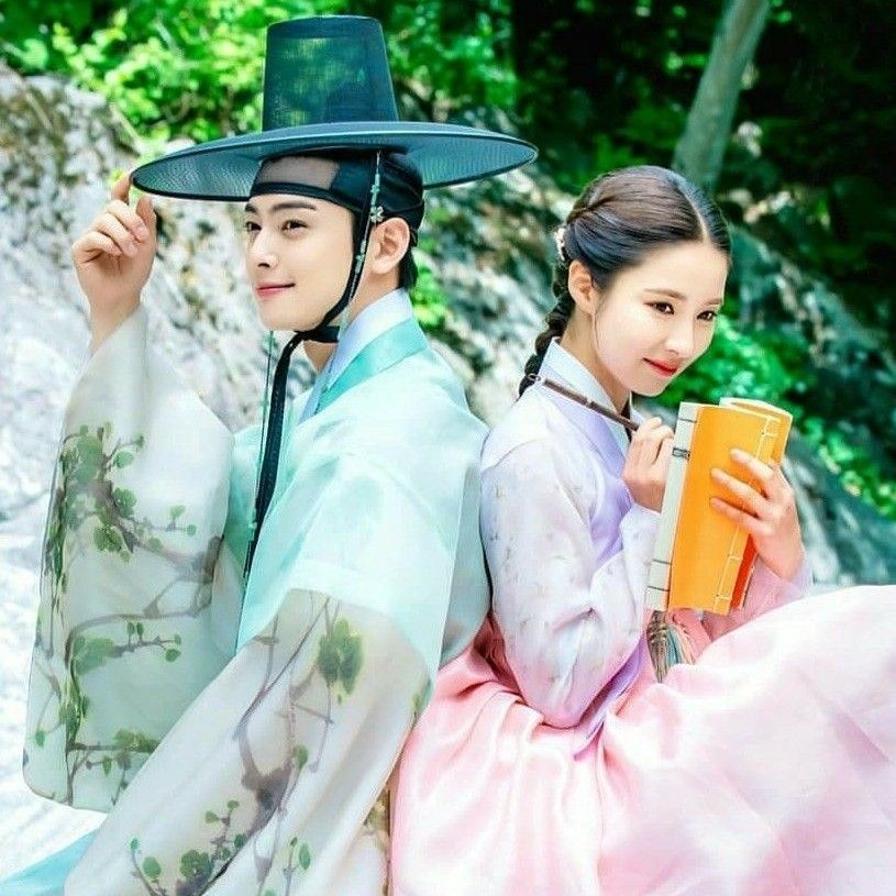 Recent activity shot of Eunwoo (ASTRO)