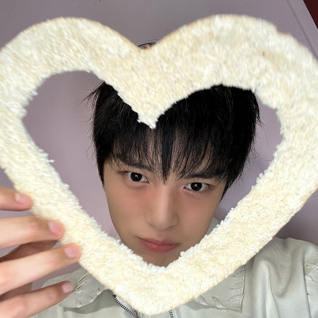 Latest photo of Minhyuk (MONSTA X)