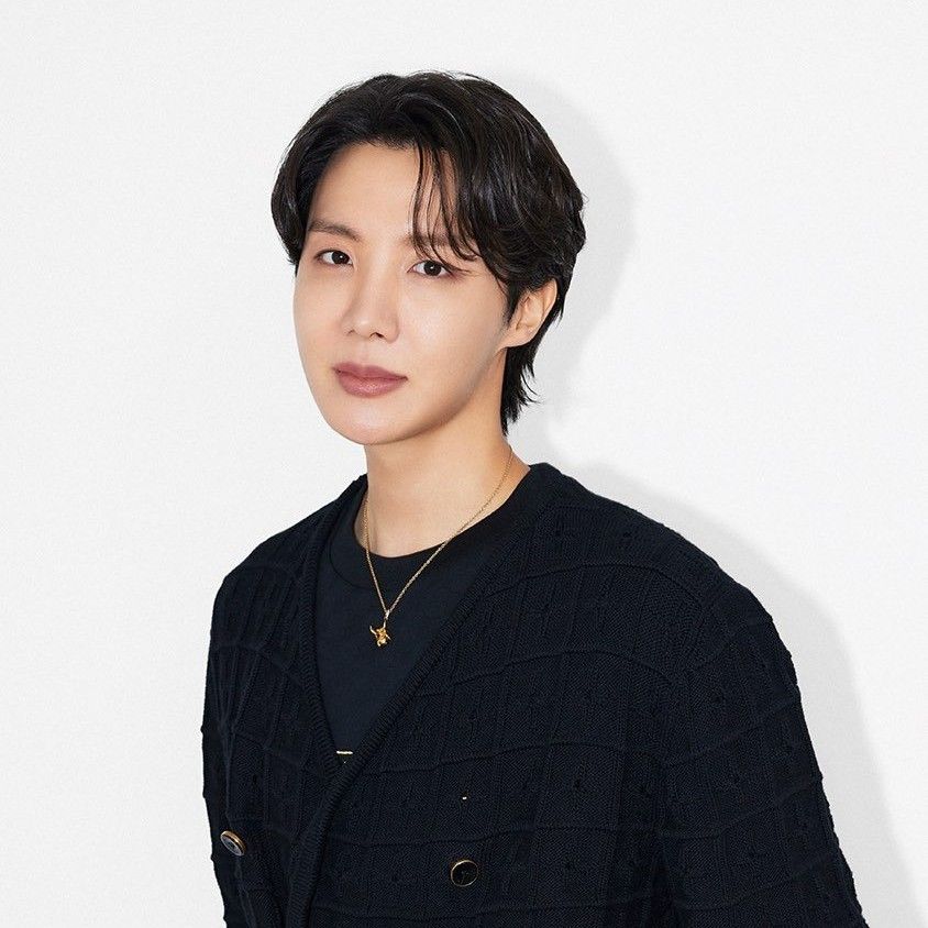 J-hope (防彈少年團)的幕後花絮