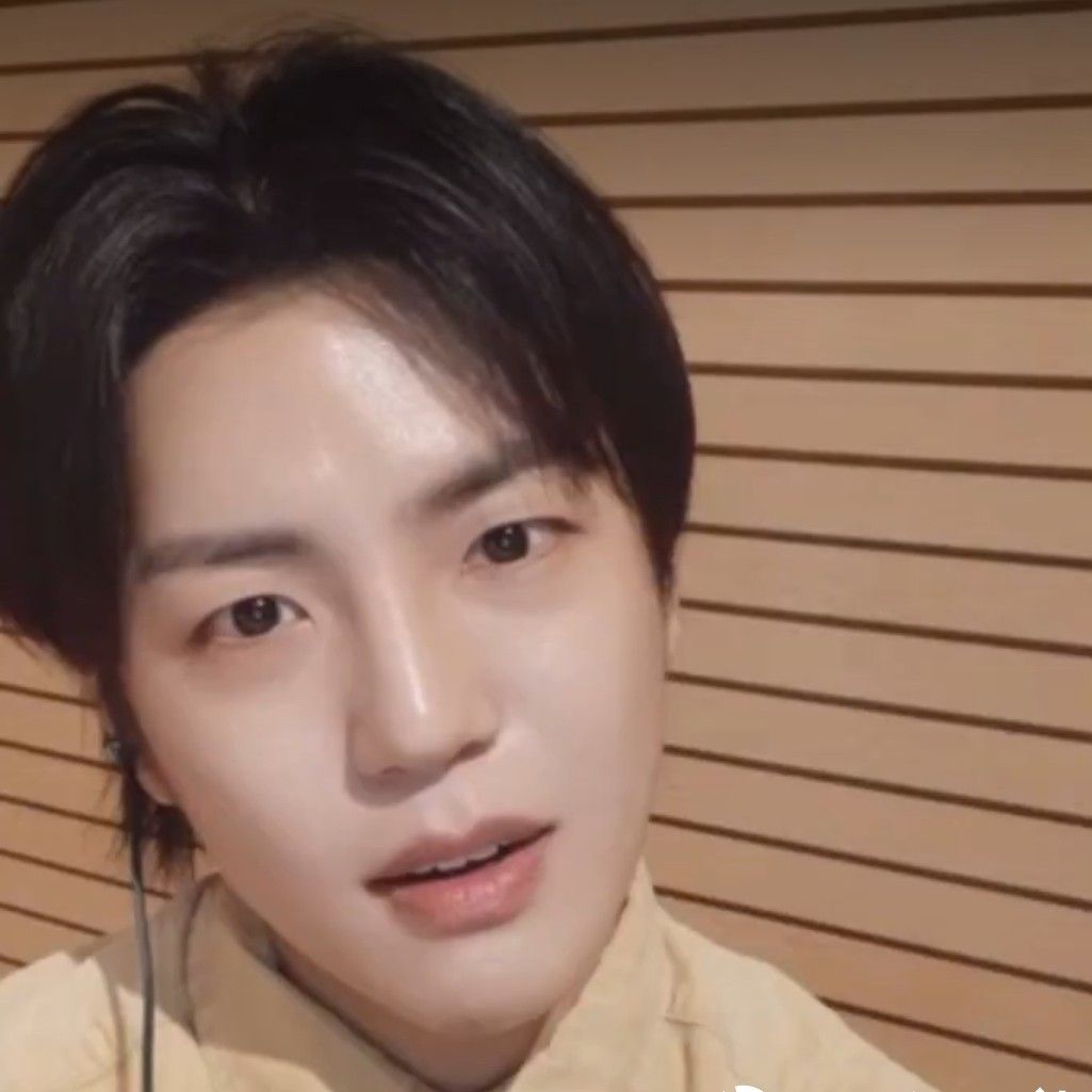 Behind-the-scenes cut of Donghun (A.C.E)