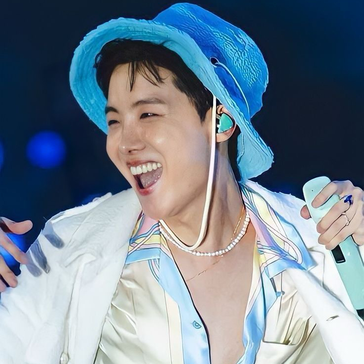 A moment captured by j-hope (BTS)'s fan