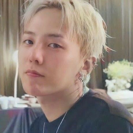 Latest photo of G-DRAGON (BIGBANG)