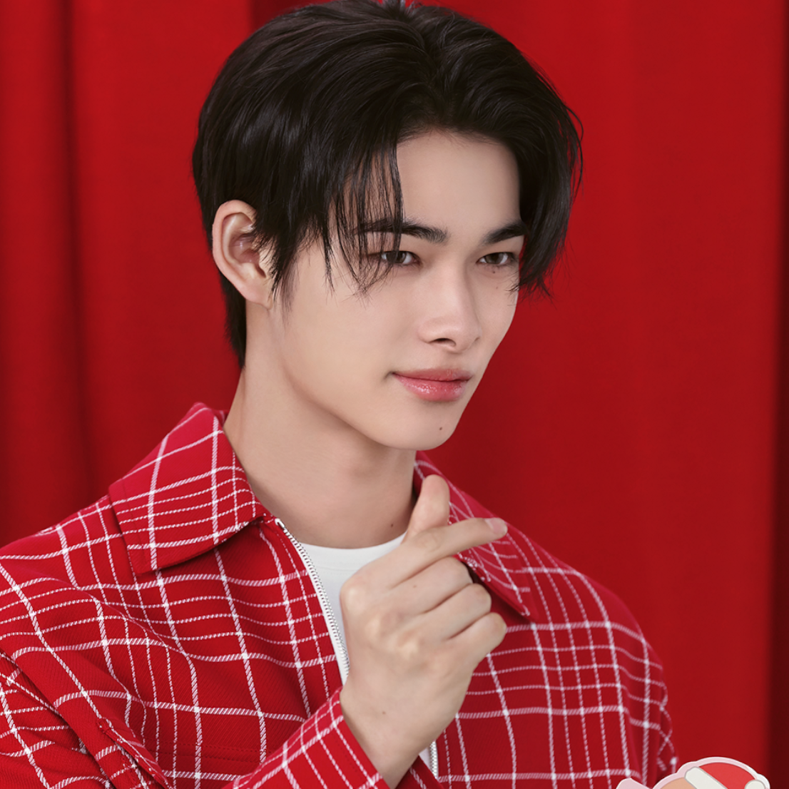 Behind-the-scenes cut of NI-KI (ENHYPEN)