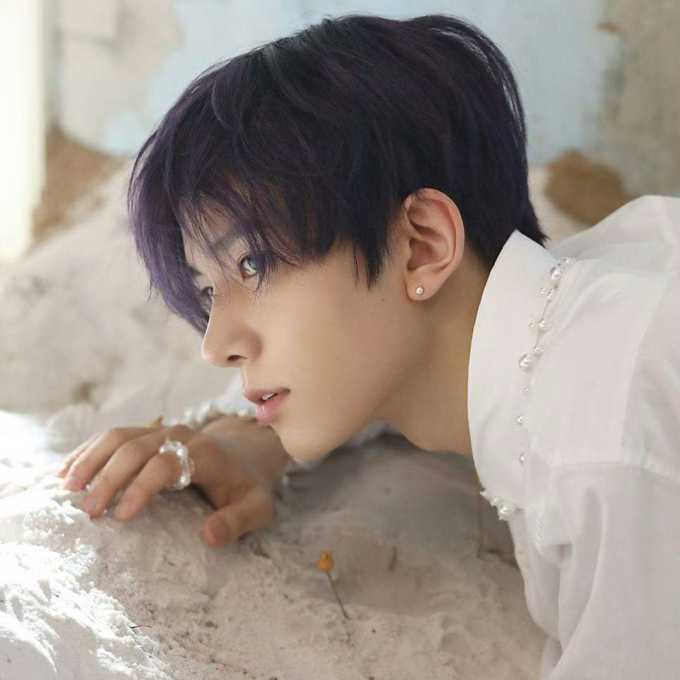 희승 (ENHYPEN)의 비하인드 컷