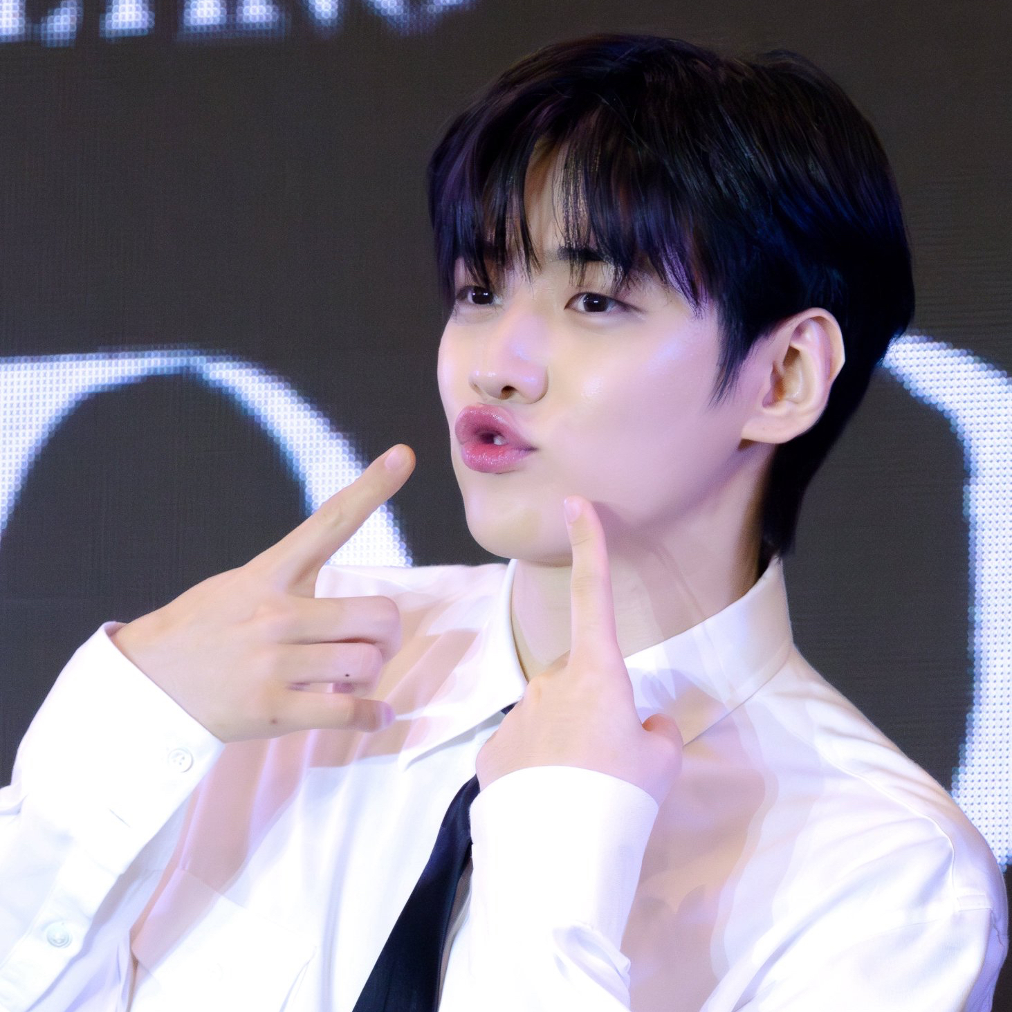 Behind-the-scenes cut of Jaechan (DKZ)