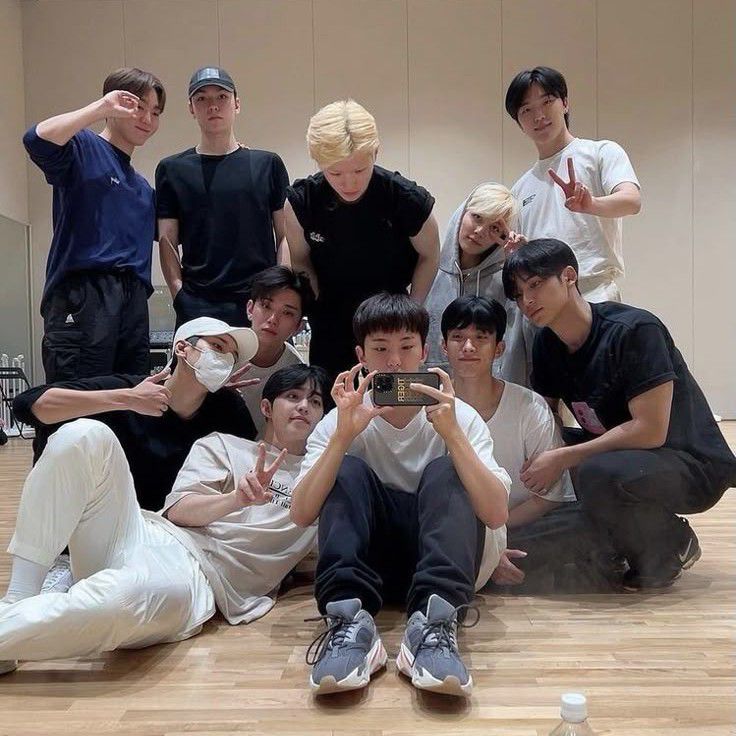 세븐틴의 비하인드 컷