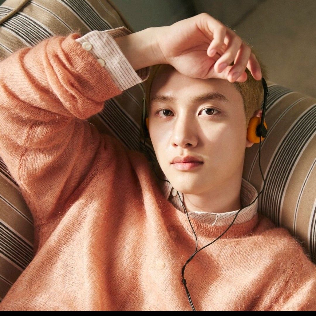 A moment captured by D.O. (EXO)'s fan