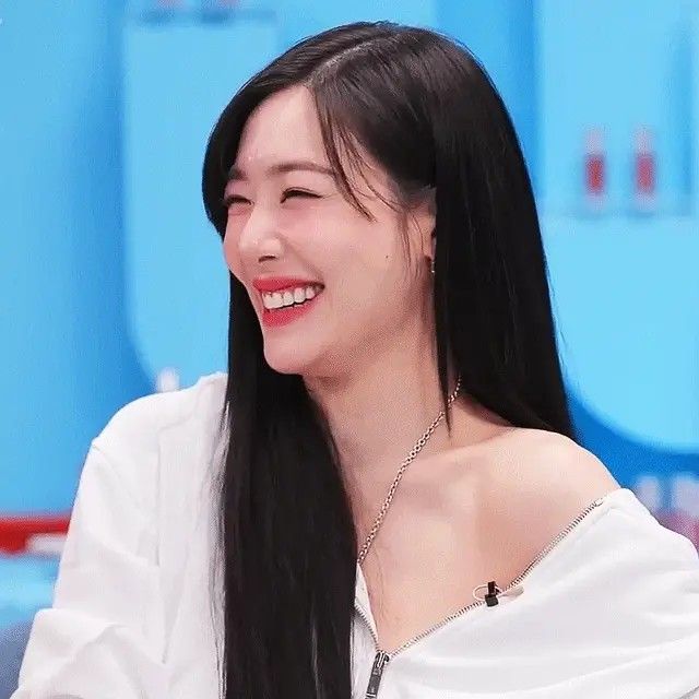 Latest photo of Tiffany Young (Girls' Generation)