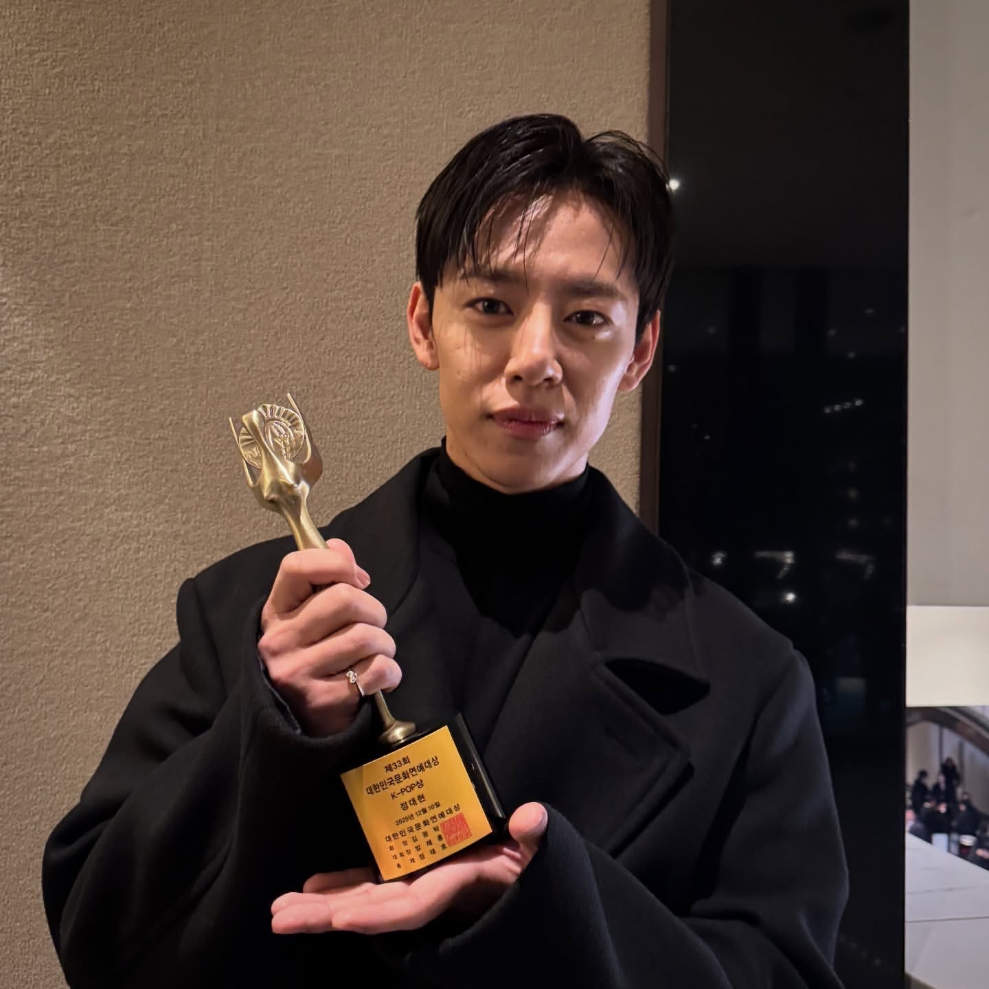 Behind-the-scenes cut of Daehyun (B.A.P)