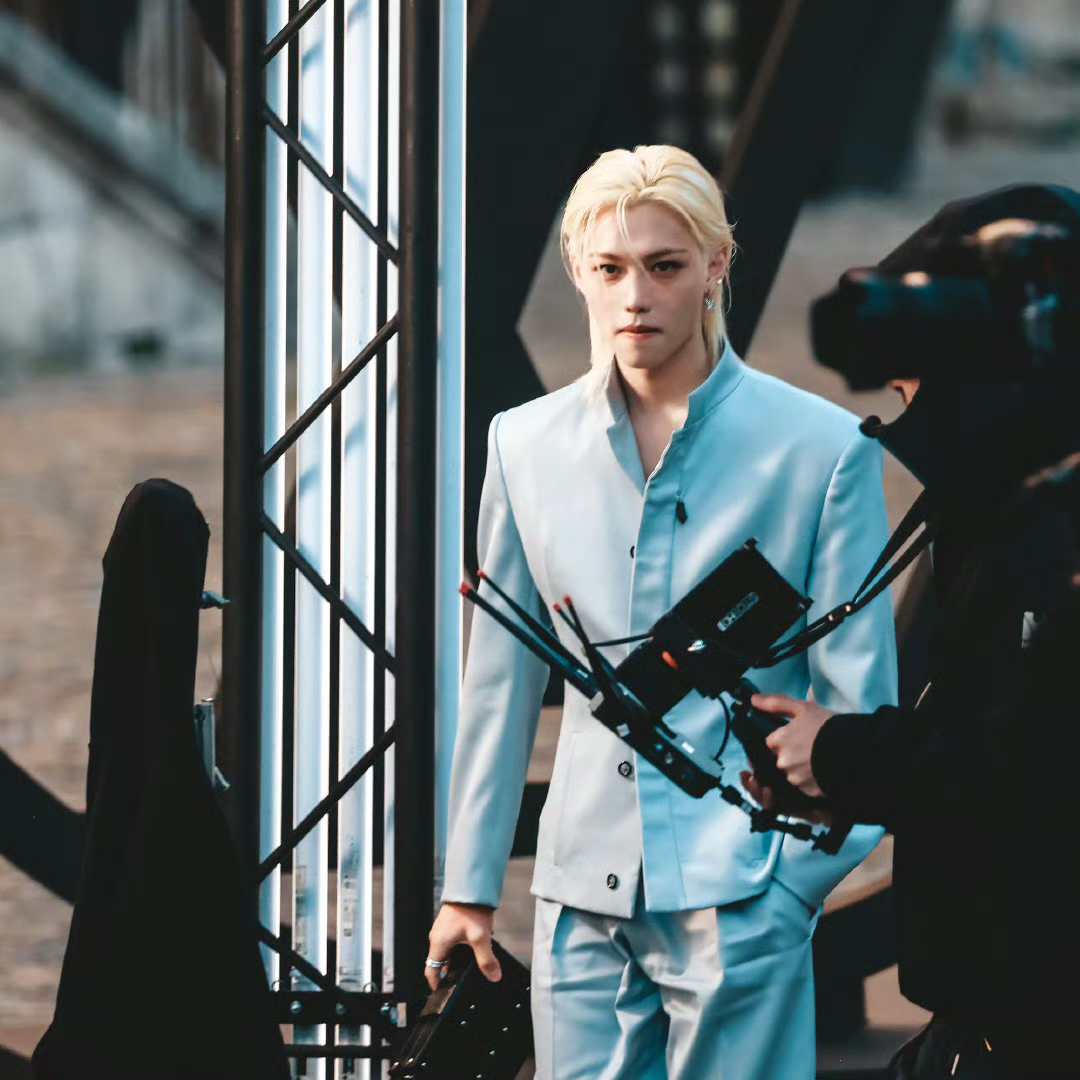 Latest photo of Felix (Stray Kids)