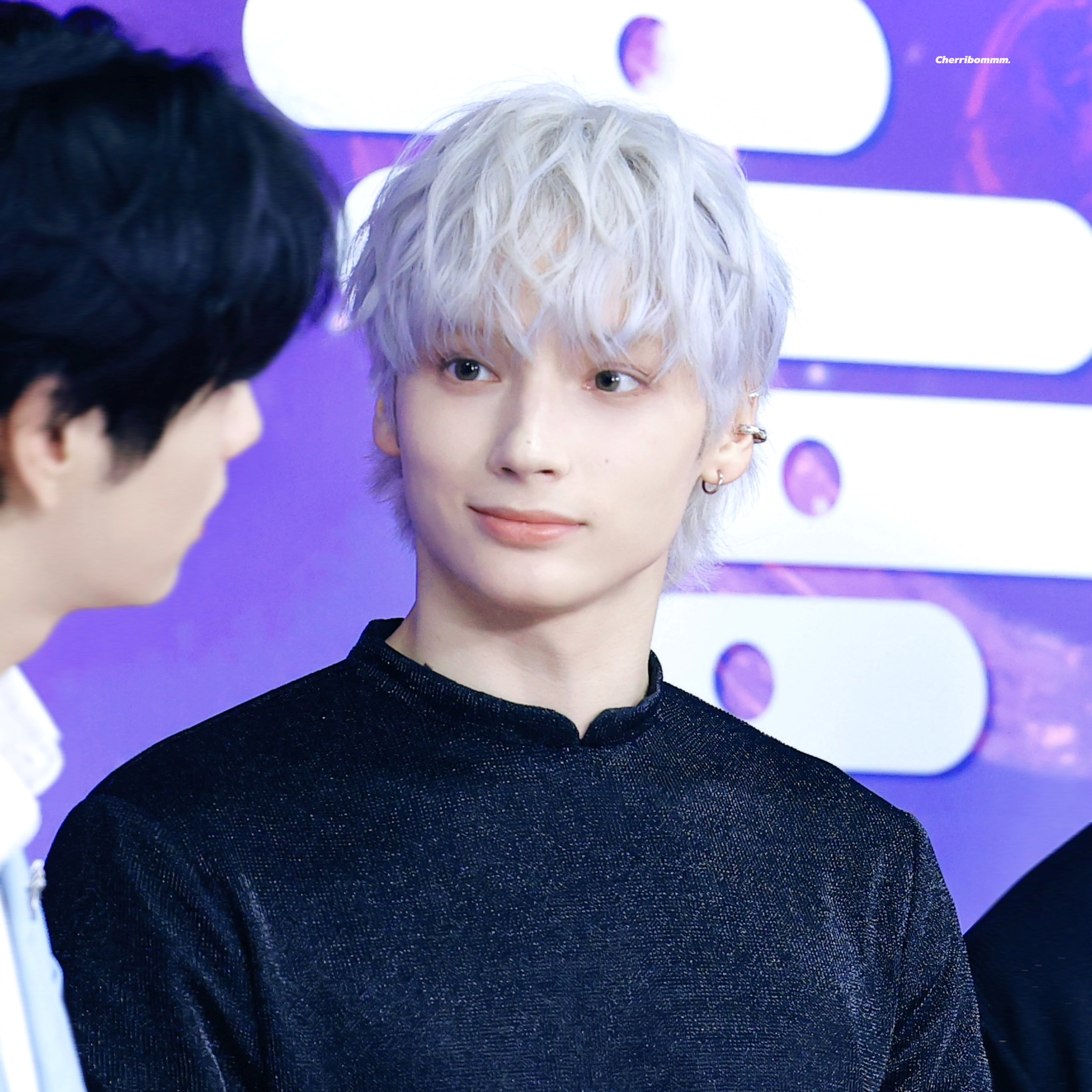 休寧凱 (TOMORROW X TOGETHER)的最新照片