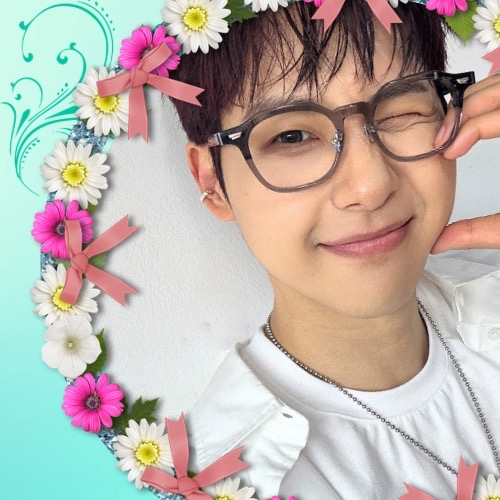 Recent activity shot of CNU (B1A4)