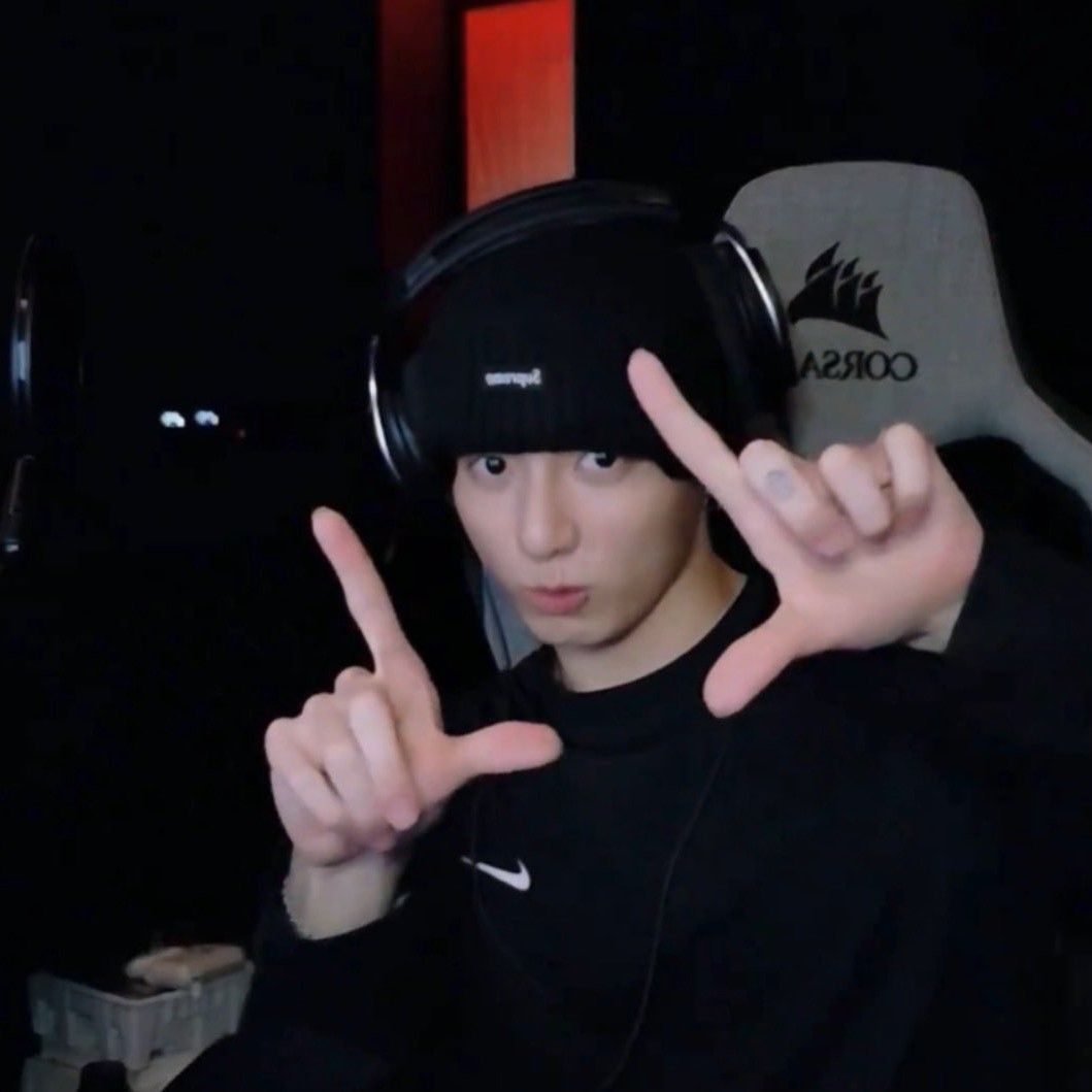 柾国 (防弹少年团)的最新照片