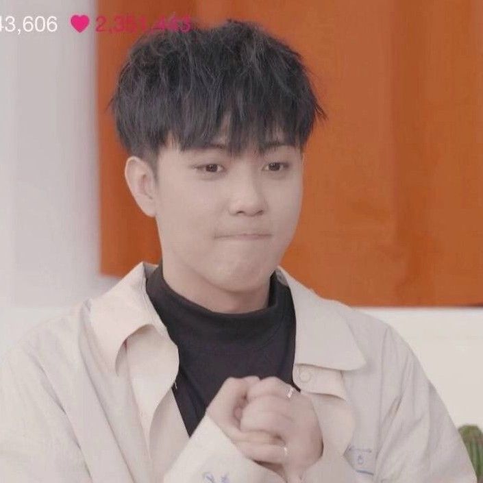 Latest photo of Eun Jiwon (SECHSKIES)