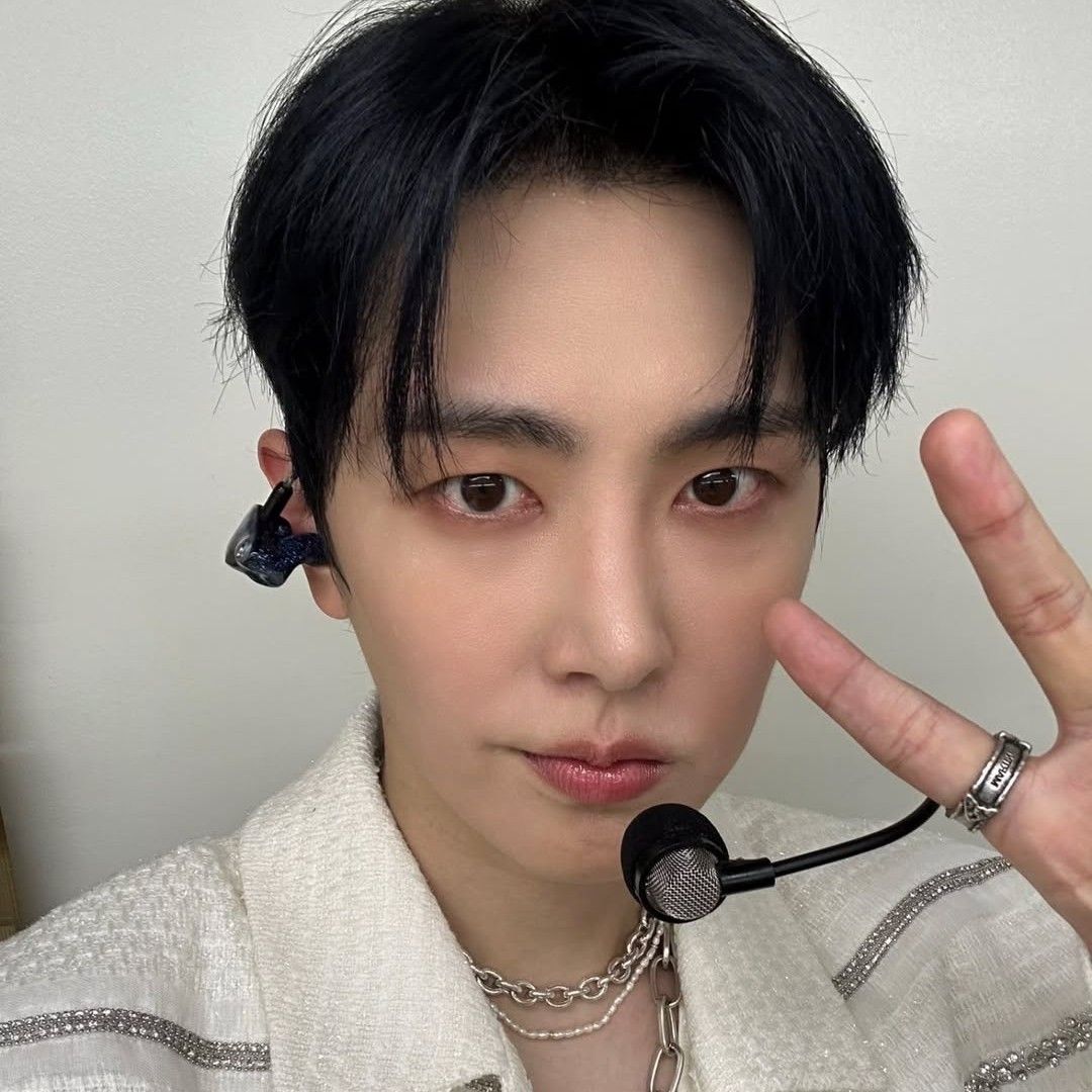 Latest photo of Jaeyoon (SF9)