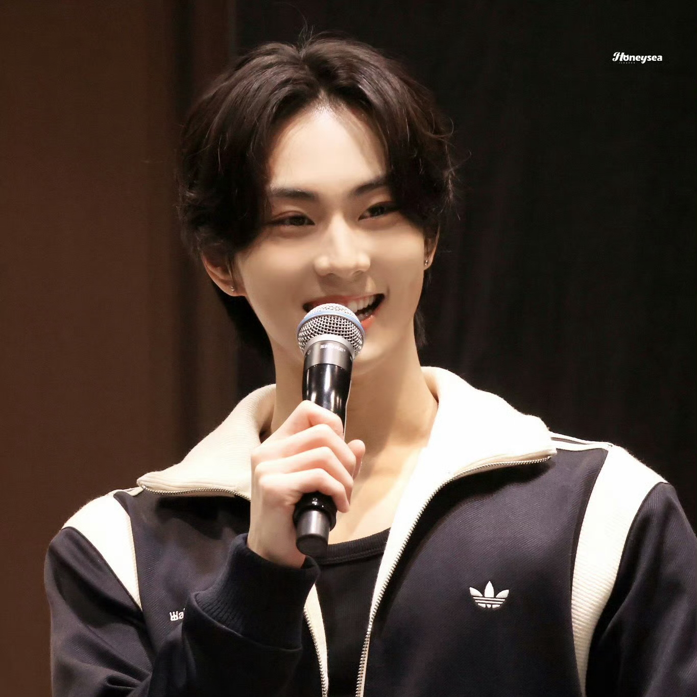 Behind-the-scenes cut of Jungwon (ENHYPEN)