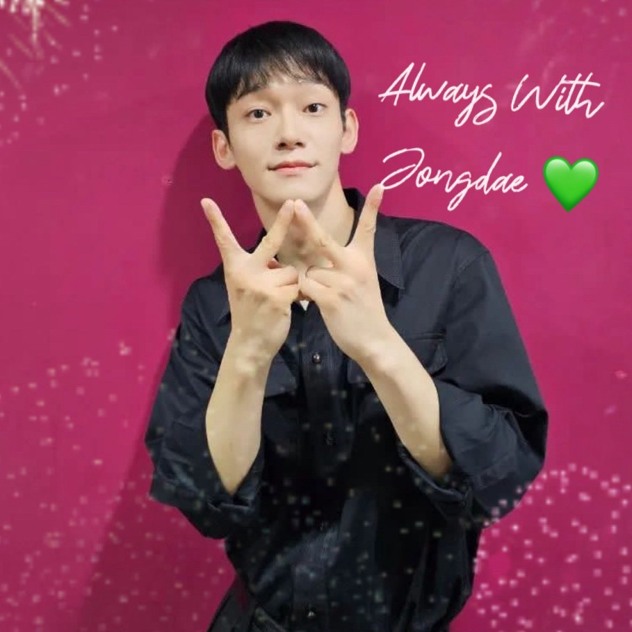 Behind-the-scenes cut of Chen (EXO)