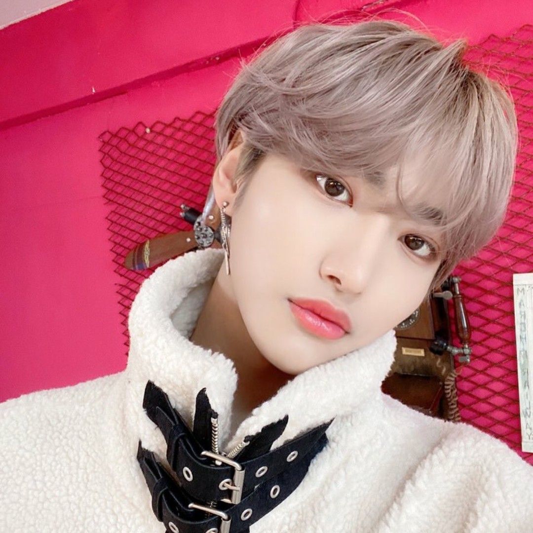 Behind-the-scenes cut of Seonghwa (ATEEZ)