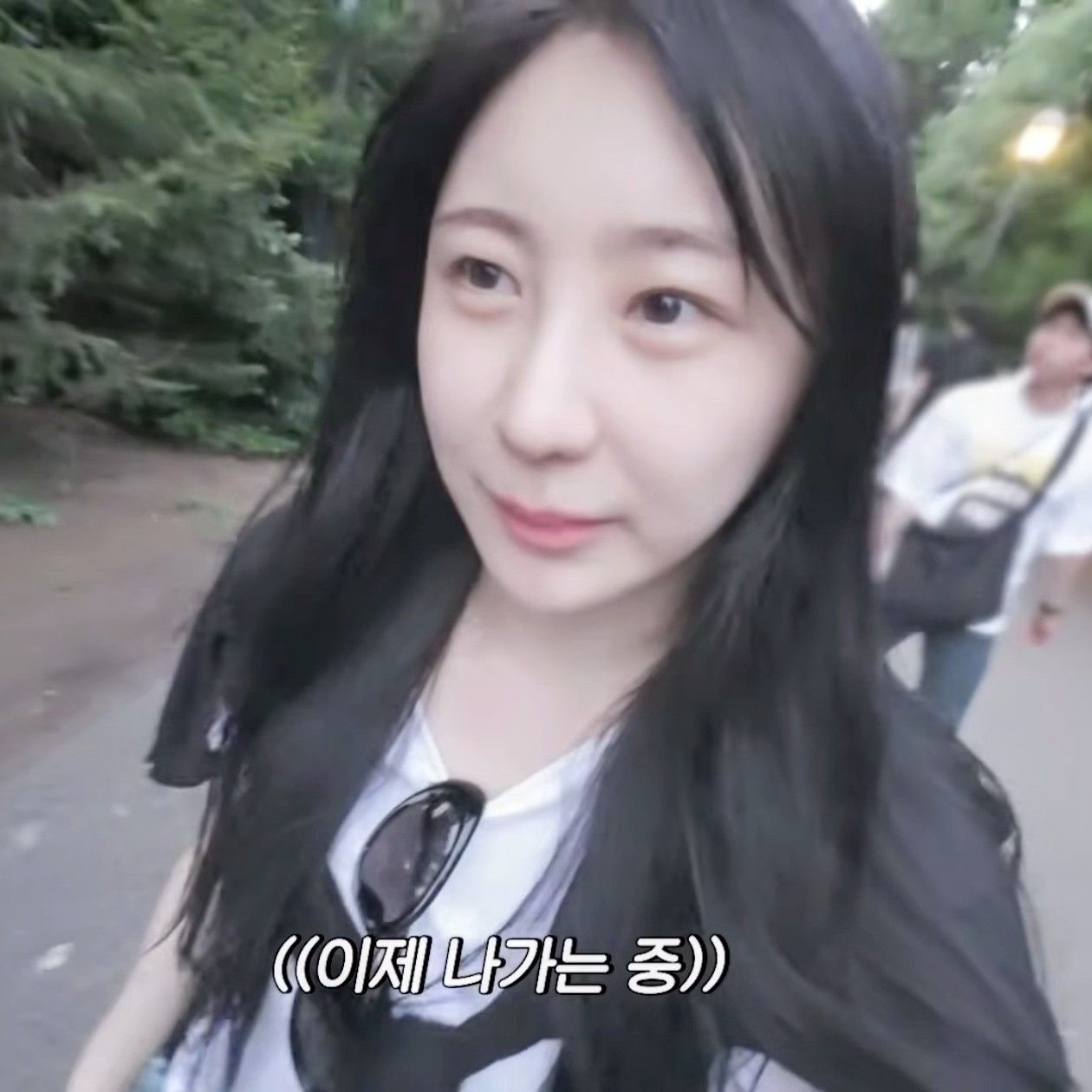 이채연의 비하인드 컷