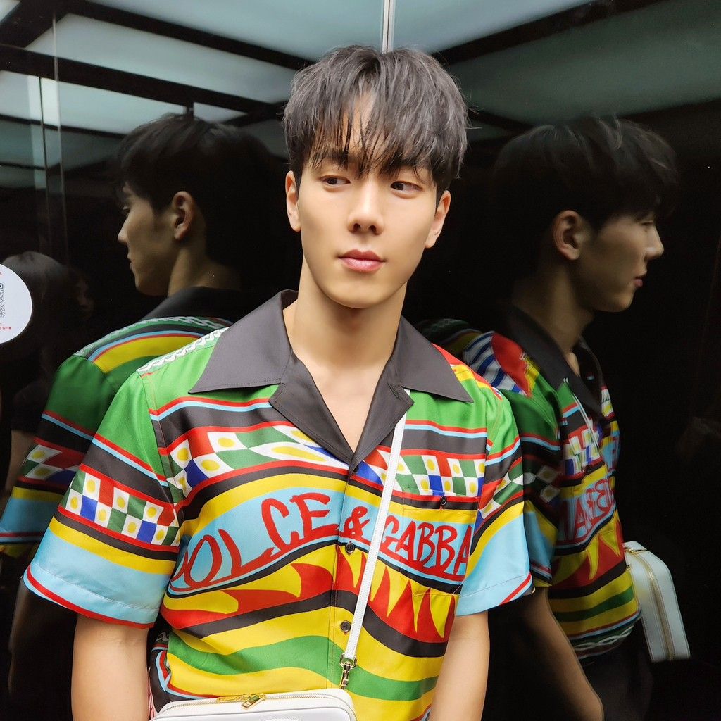 A moment captured by MONSTA X's fan