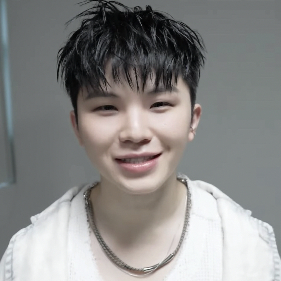 Behind-the-scenes cut of Woozi (SEVENTEEN)