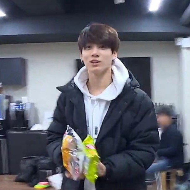 Latest photo of Jungkook (BTS)