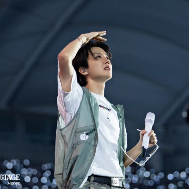 J-hope (防彈少年團)的最新照片