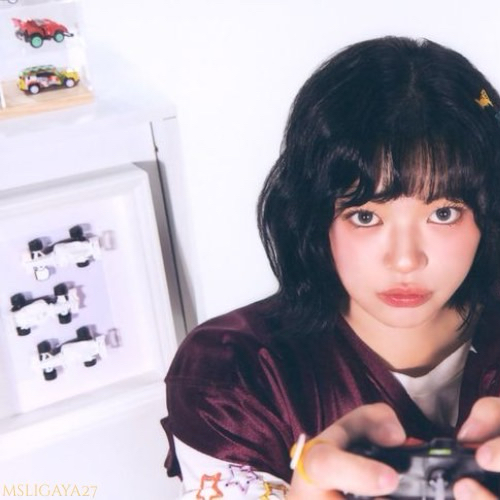 Behind-the-scenes cut of Jeongyeon (TWICE)