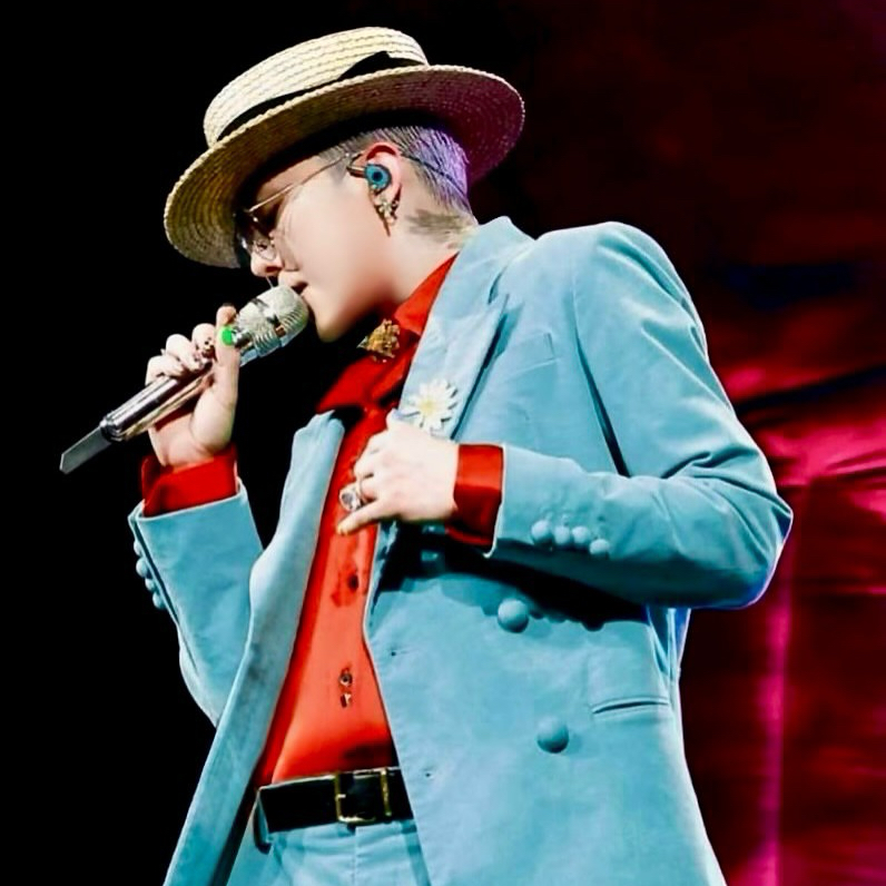 G-DRAGON (BIGBANG)の舞台裏ショット