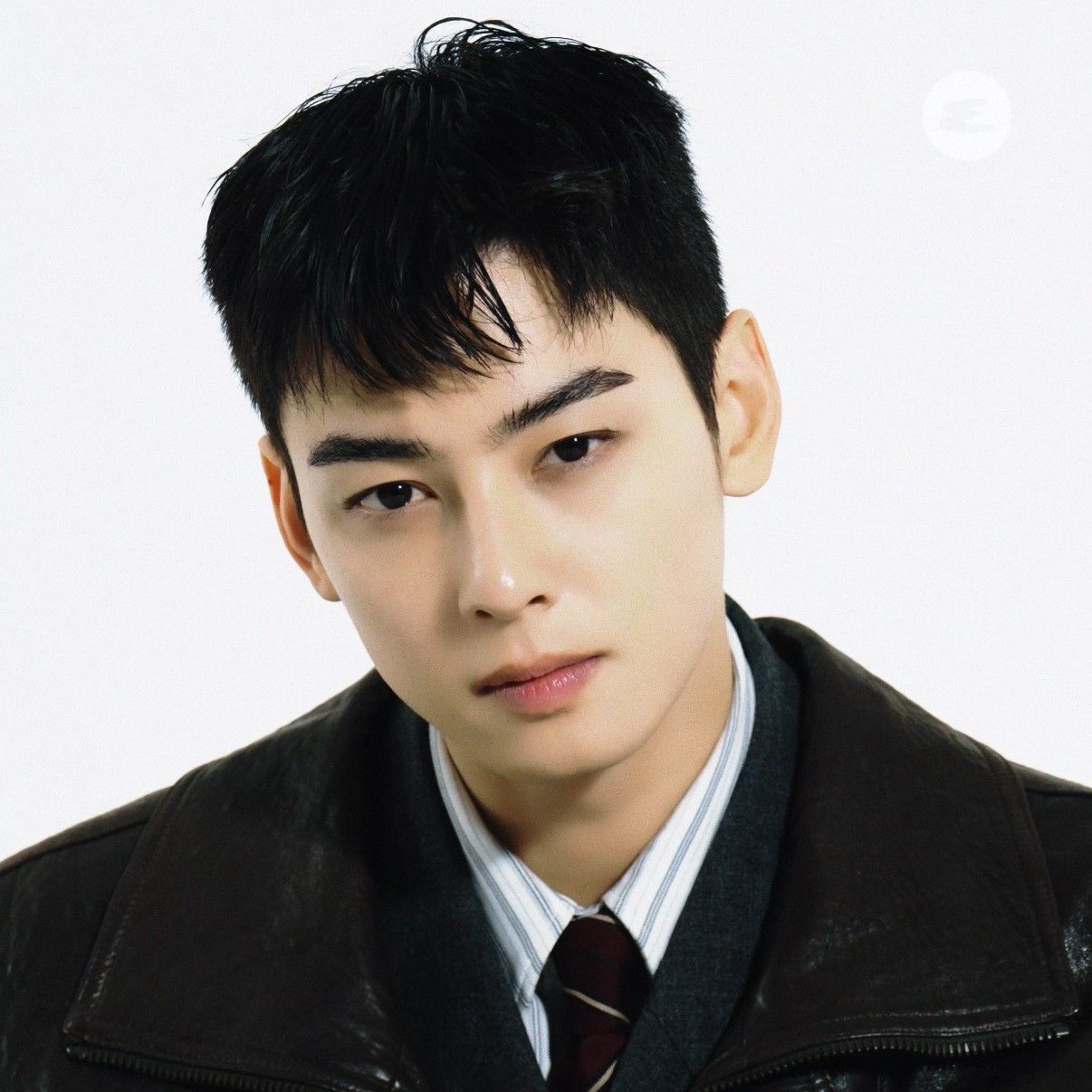 Latest photo of Eunwoo (ASTRO)