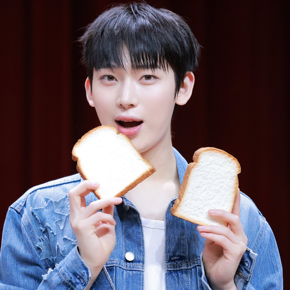 선우 (ENHYPEN) 최근 활동샷