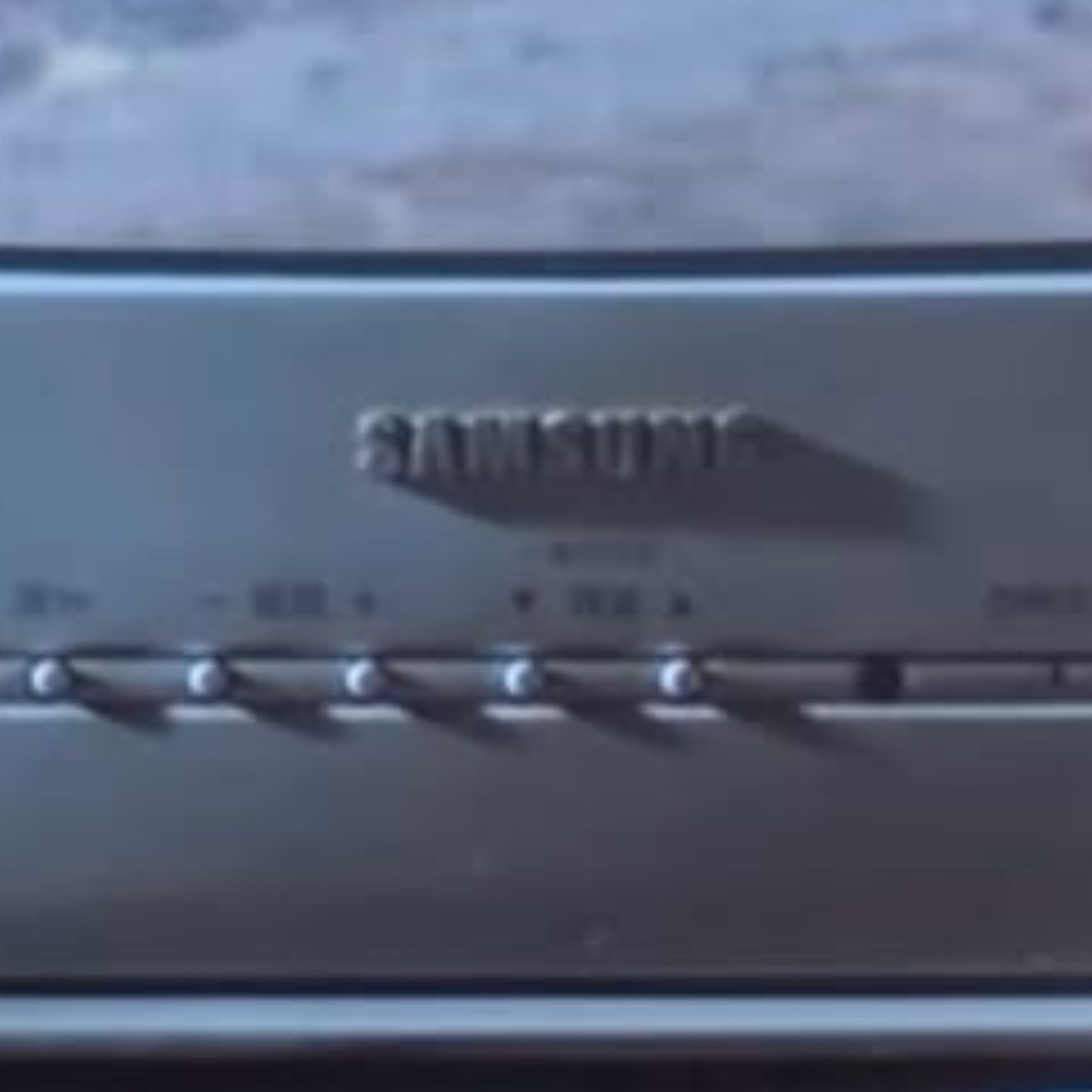 HANNI (NewJeans)的幕后花絮