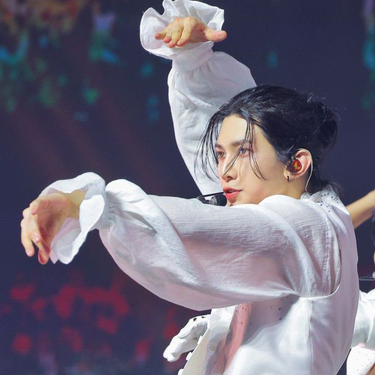 ATEEZ的幕後花絮