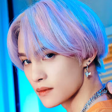 A moment captured by YANGYANG (WayV)'s fan