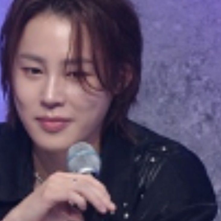Behind-the-scenes cut of Ha Sungwoon