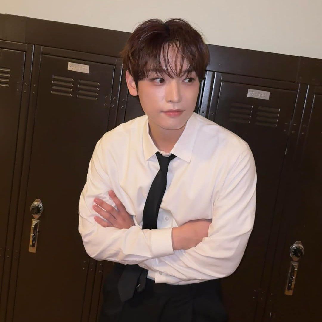 Recent activity shot of Inseong (SF9)