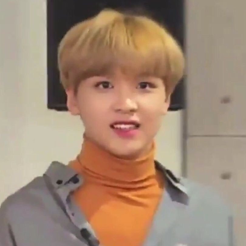 Behind-the-scenes cut of Haechan (NCT 127, NCT DREAM)