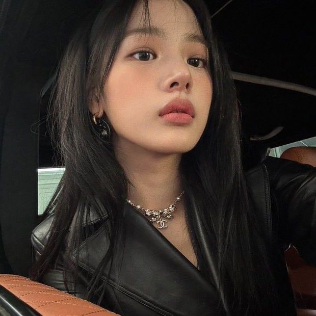 민지 (뉴진스)의 최신 사진