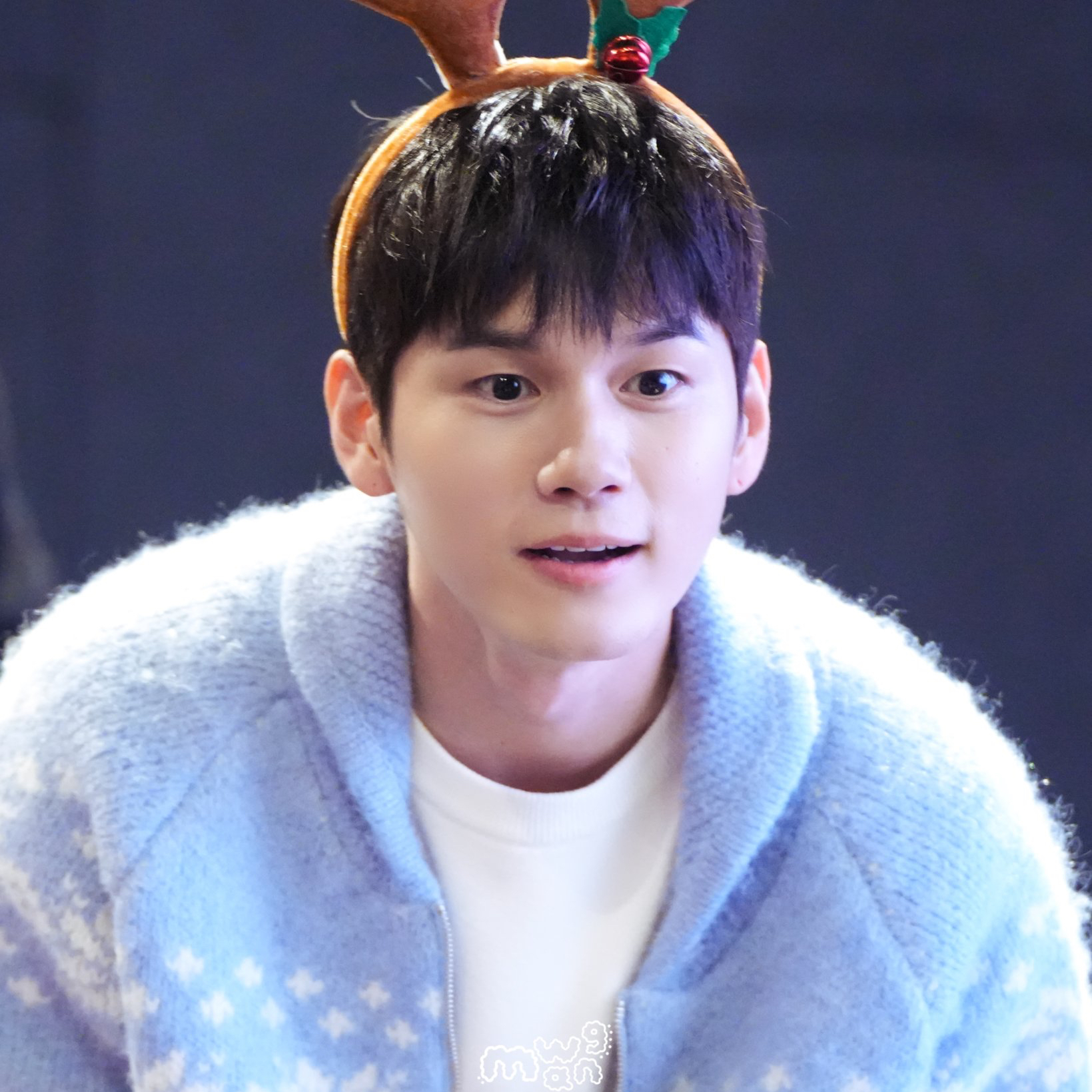 옹성우 최근 활동샷