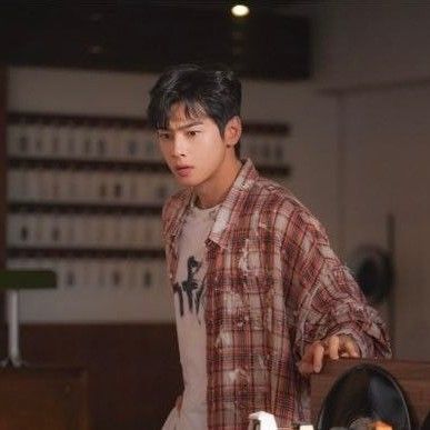 Recent activity shot of Eunwoo (ASTRO)