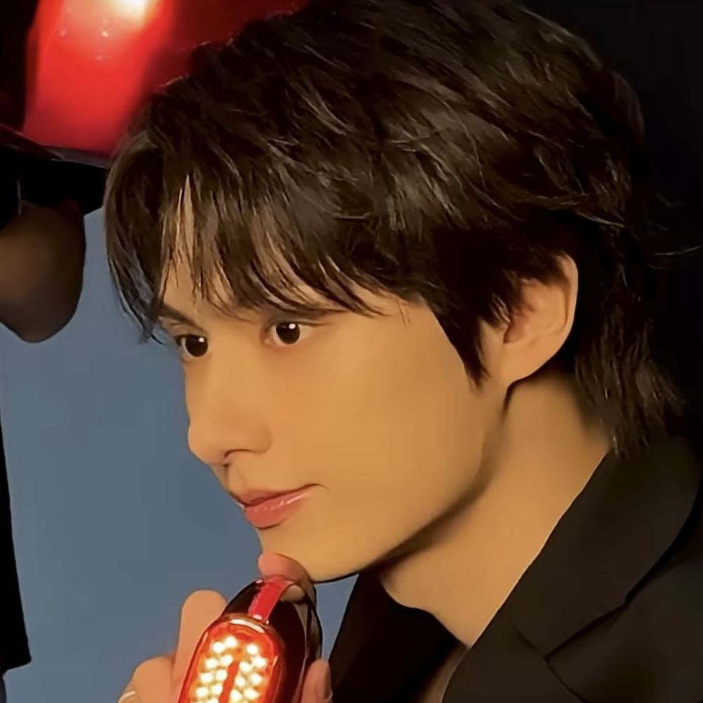 Latest photo of Jun (SEVENTEEN)