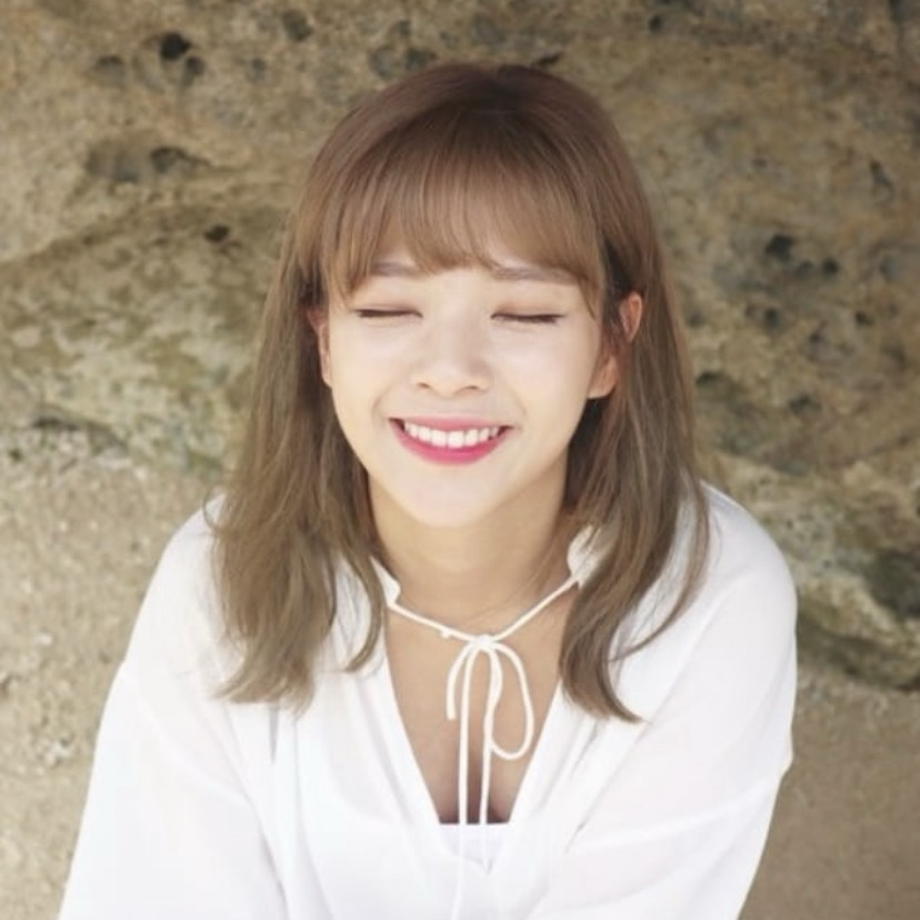 Recent activity shot of Jeongyeon (TWICE)