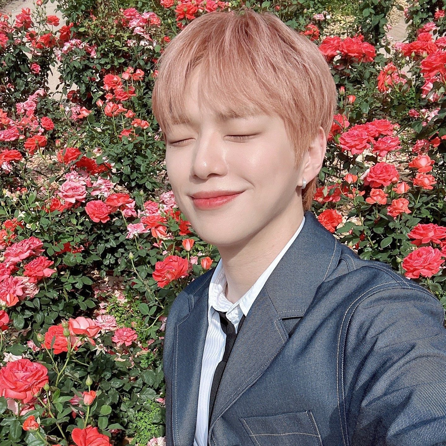 A moment captured by Kang Daniel's fan